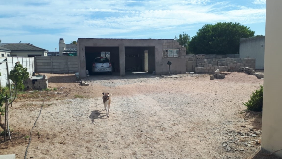 3 Bedroom Property for Sale in Velddrif Western Cape